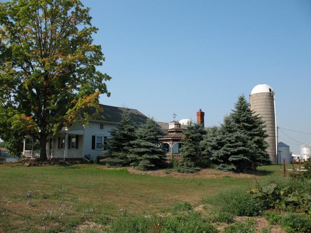 Corbett's Farm front of farmhouse